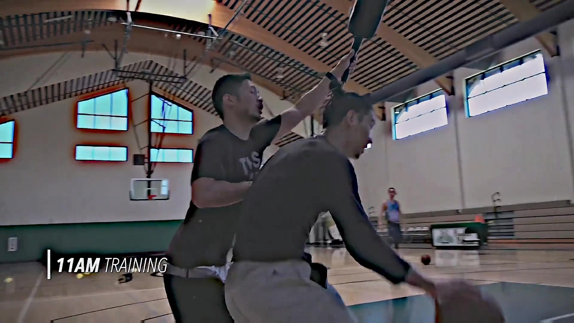  上過哈佛打過NBA有過高光有總冠軍，他活成了每男生夢(mèng)想中的樣子（哈佛出來的nba球員）